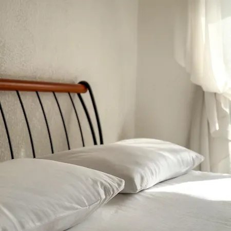 Apartment Coquet Avec Le Terrasse Sur Le